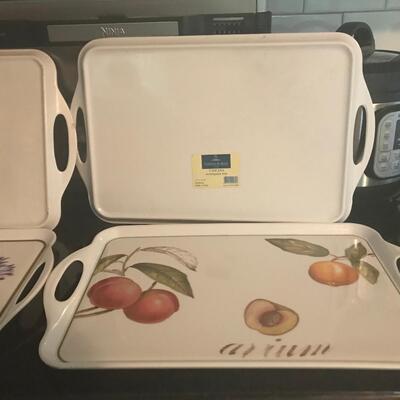 VILLEROY & BOCH MELLAMINE  FLORAL & FRUIT SERVING TRAYS