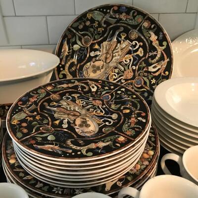 VILLEROY & BOCH  CHAUTEAU INTARSIA & CELLINI CLASSIC FINE CHINA 8 place settings plus....
