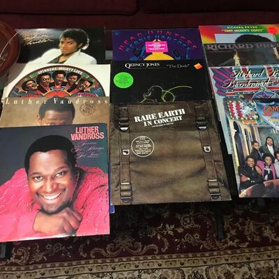 LARGE LOT OF ALBUMS
