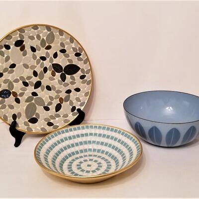 Lot #113  Three pieces of Mid Century modern accessories