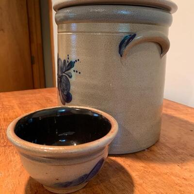 Lot 29: Vintage Rowe Pottery Bowl & Floral Cobalt Embellished Lidded Crock 