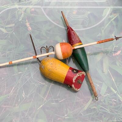 Lot 008: Antique Bamboo Fishing Pole, Vintage Lures, Fly-Fishing Badges & More