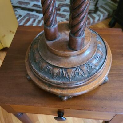 Lot004: Antique Hand Carved Stand/Table (Artists History Included)