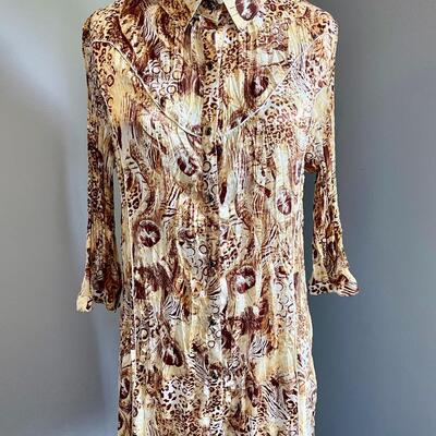 LOT 160.  NWT CRINKLE ANIMAL PRINT BLOUSE SIZE S