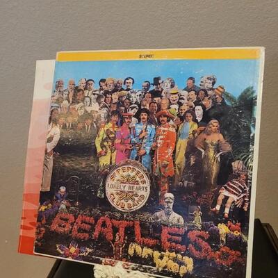 Lot 192: Vintage 1967 St. PEPPERS LONELY HEARTS CLUB Vinyl LP