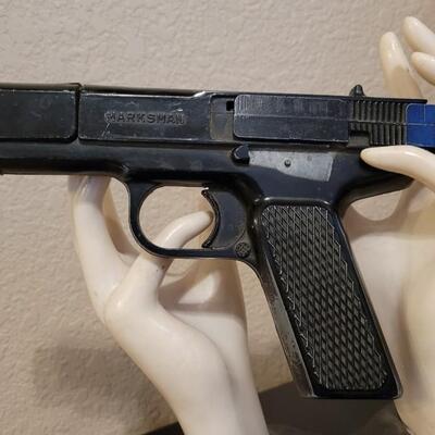 Lot 199: Vintage Pellet/BB Gun MARKSMAN Edition by MORTON H. HARRIS