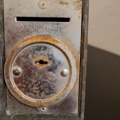 Lot 201: Vintage ACR Limited Chicago Benjamin Franklin Cooper Plated Bust Penny Bank