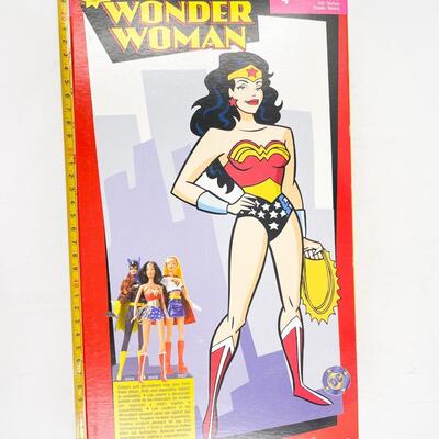 NEW! 2003 â€œWONDER WOMANâ€ BARBIE