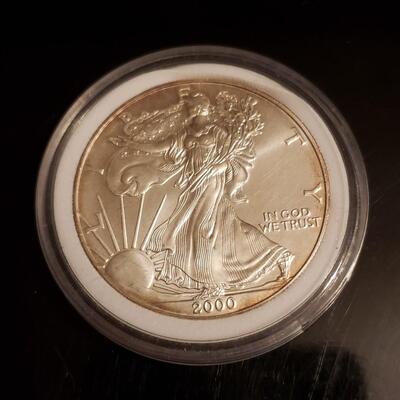 2000 BU  American silver eagle 