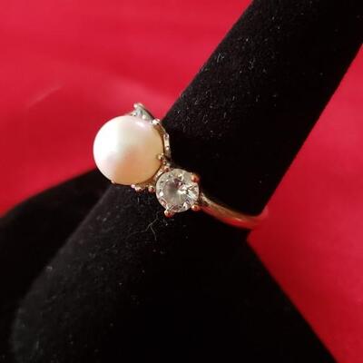 Sterling silver pearl and diamond ring size 7 natural pearl and diamond 