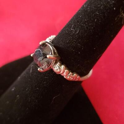 Sterling silver ring size 7 natural garnet and diamond 