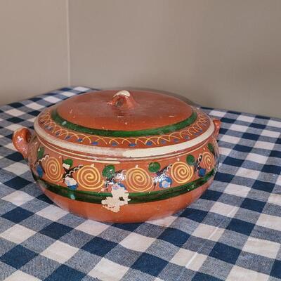 Lot 209: Ceramic Dish with Lid
