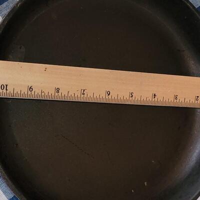 Lot 215:Skillets & Baking Lot C