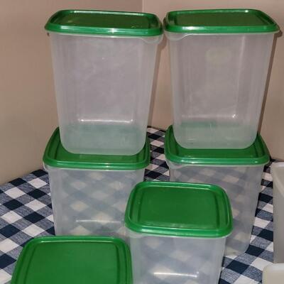 Lot 226: Tupperware & IKEA Plastic Containers 