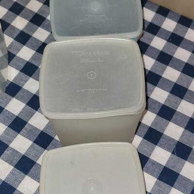 Lot 226: Tupperware & IKEA Plastic Containers 