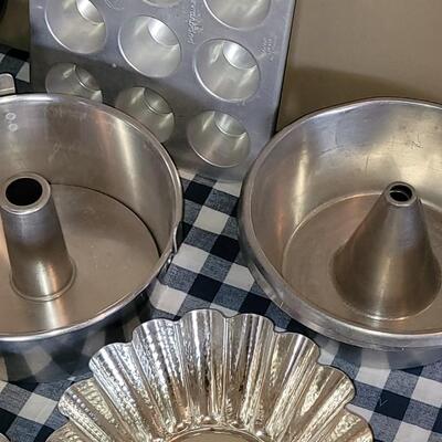 Lot 227: Baking Lot G