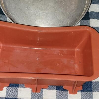 Lot 227: Baking Lot G