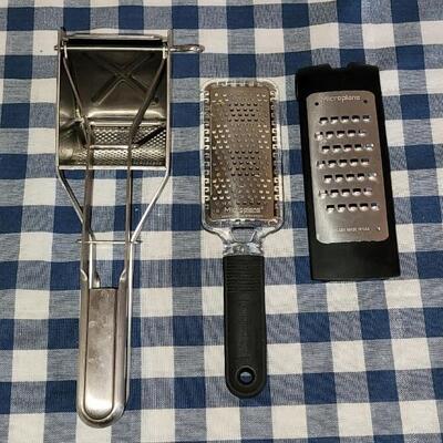 Lot 228: Microplaners and Press