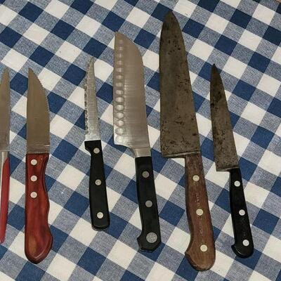 Lot 232: Knife Lot