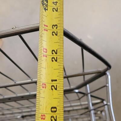 Lot 238: Metal Rack/Shelf (B) - can downstack