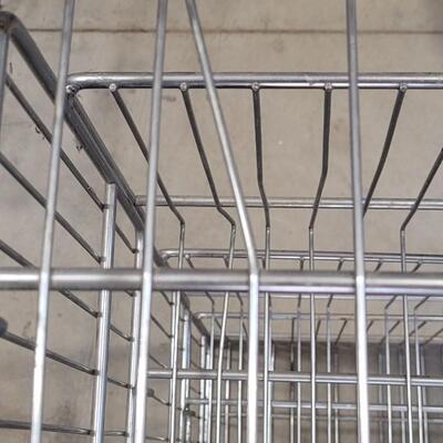Lot 238: Metal Rack/Shelf (B) - can downstack
