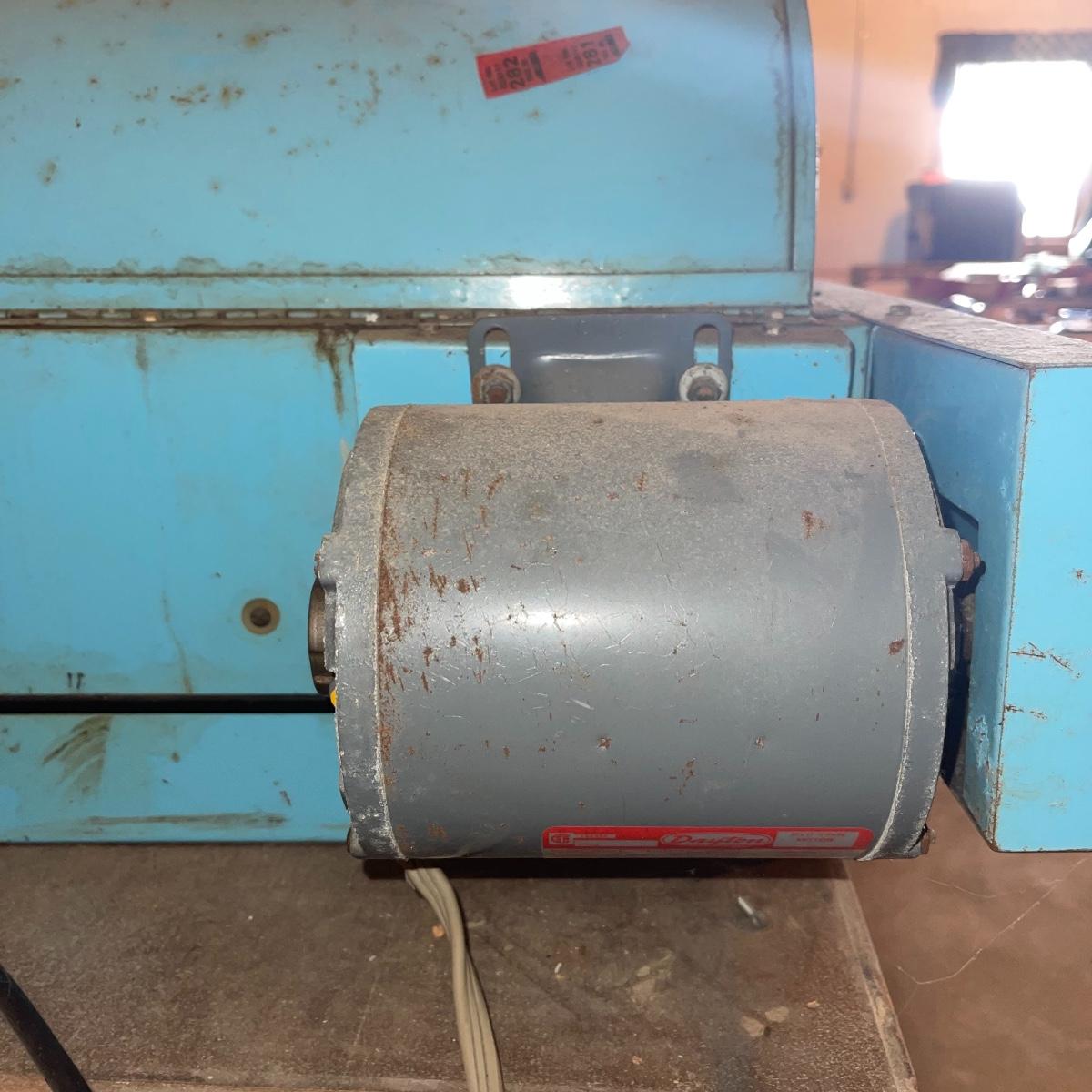 Lot 85 Lortone Lapidary Saw