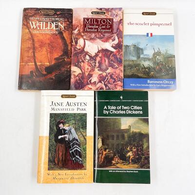CLASSIC NOVELS PAPERBACK BOOK LOT