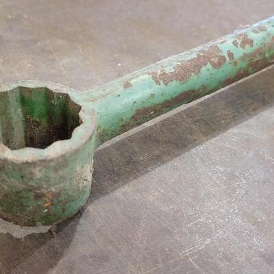 Lot 246: Vintage Green Chippy Paint JOHN DEERE Tractor Double End Socket Wrench 