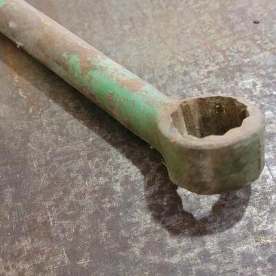 Lot 246: Vintage Green Chippy Paint JOHN DEERE Tractor Double End Socket Wrench 