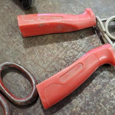 Lot 252: Assortment of Vintage Tools LOT i