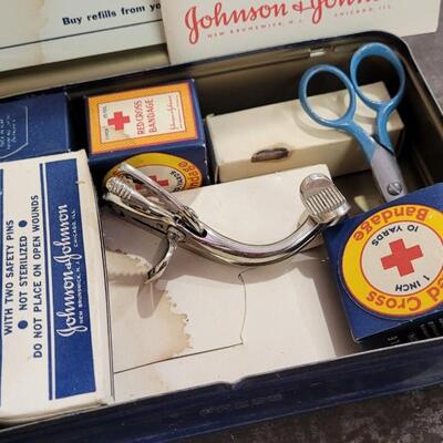 Lot 254: Vintage First Aid and Traffic Safety Reflector Kits