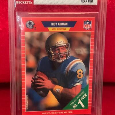 BECKETT GRADED NEAR MINT TROY AIKMAN 