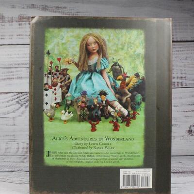 Alice's Adventures in Wonderland Illustrated by Nancy Willey