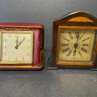 Lot 015: Vintage Stetson Salesman Hat, Decoys, & Clocks