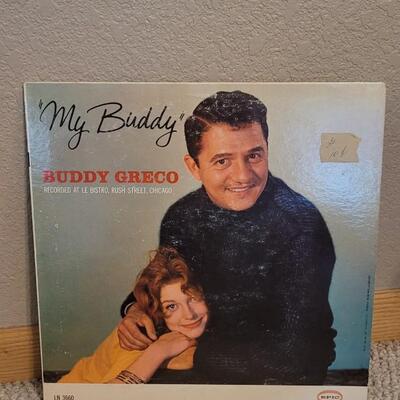 Lot 261: (5) Assorted Vintage Vinyl Records LOT B