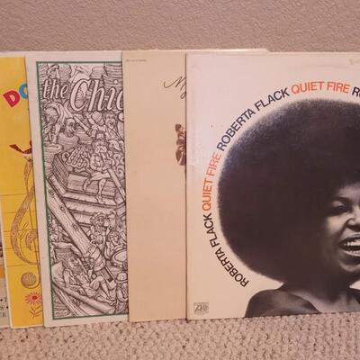 Lot 262: (5) Vintage Assorted Vinyl Records LOT C