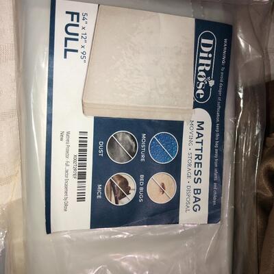 Full size mattress storage bag