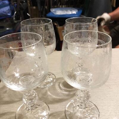 Cascade 8 oz Czech wine glasses-4 count