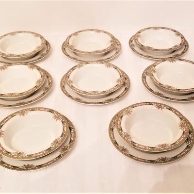 Lot #173  Set of 8 Limoges Ramekins with underplates