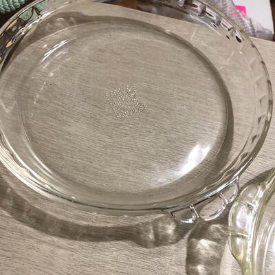 Two clear Pyrex pie dishes 