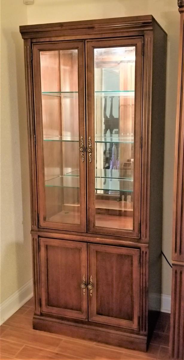 Lot #176 Lighted Display Cabinet - Stanley Furniture Co. 