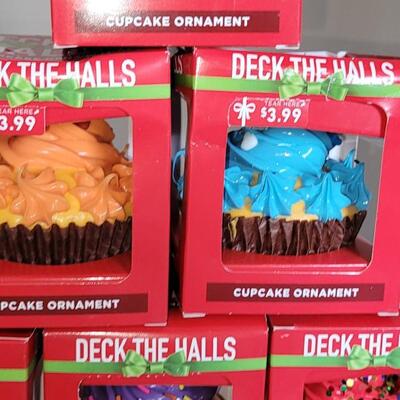 Lot 287: Christmas Ornaments Lot
