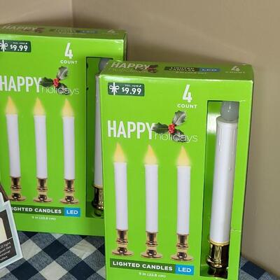 Lot 289: Lighted Candles
