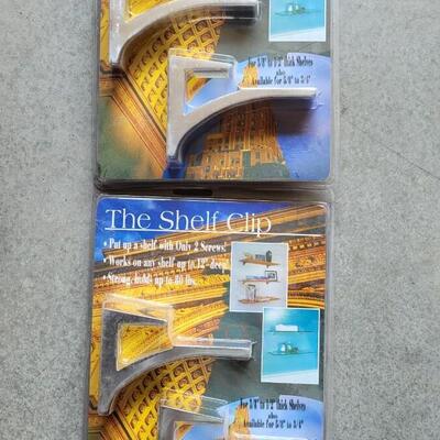 Lot 293: (2) New in Package Shelf Clips (A)
