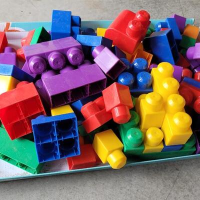 Lot 297: Mega Blocks