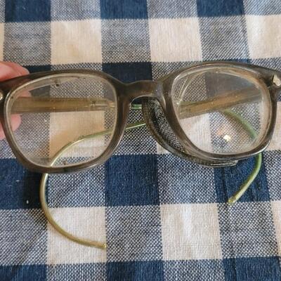 Lot 314: Safety Glasses Lot