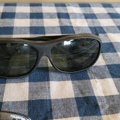 Lot 315: Vintage Sunglasses Lot