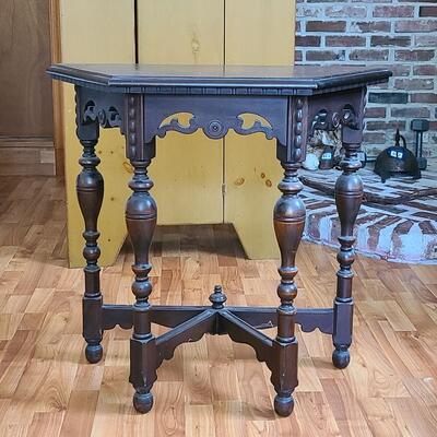 Lot 063: Ornate Wood Carved Victorian 