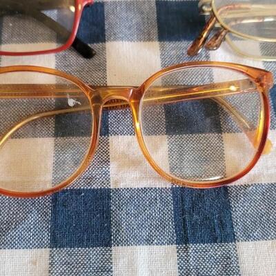 Lot 320: (3) Pairs of Eyeglasses 