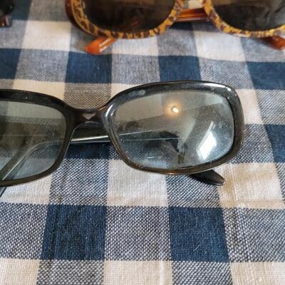 Lot 322: Sunglasses Lot